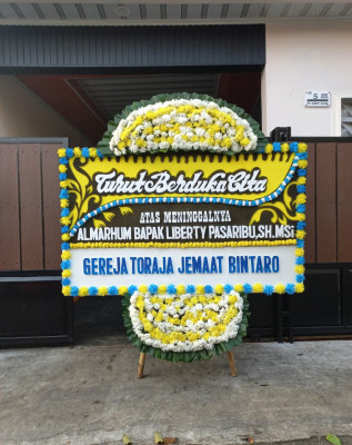 Papan Bunga Duka di Cikajang